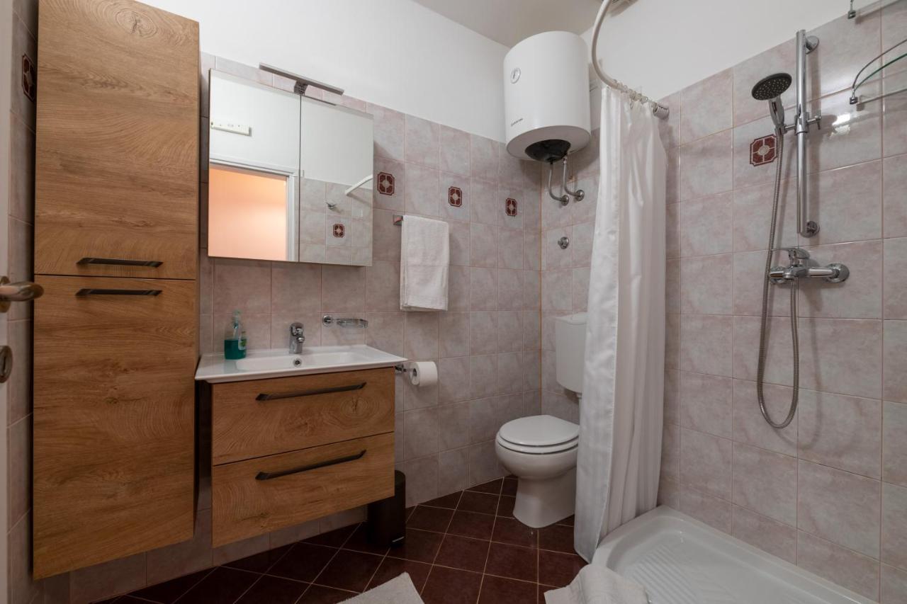 Apartment Orange 29 Ровінь Екстер'єр фото